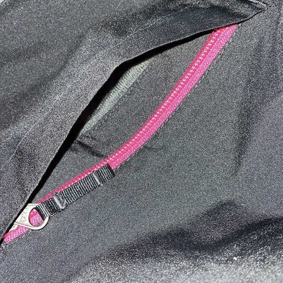 The North Face Heatseeker Jacket.  Girls XL (18) - Picture 8 of 9